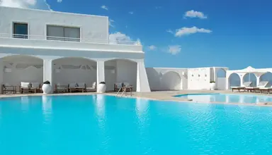 Knossos Beach