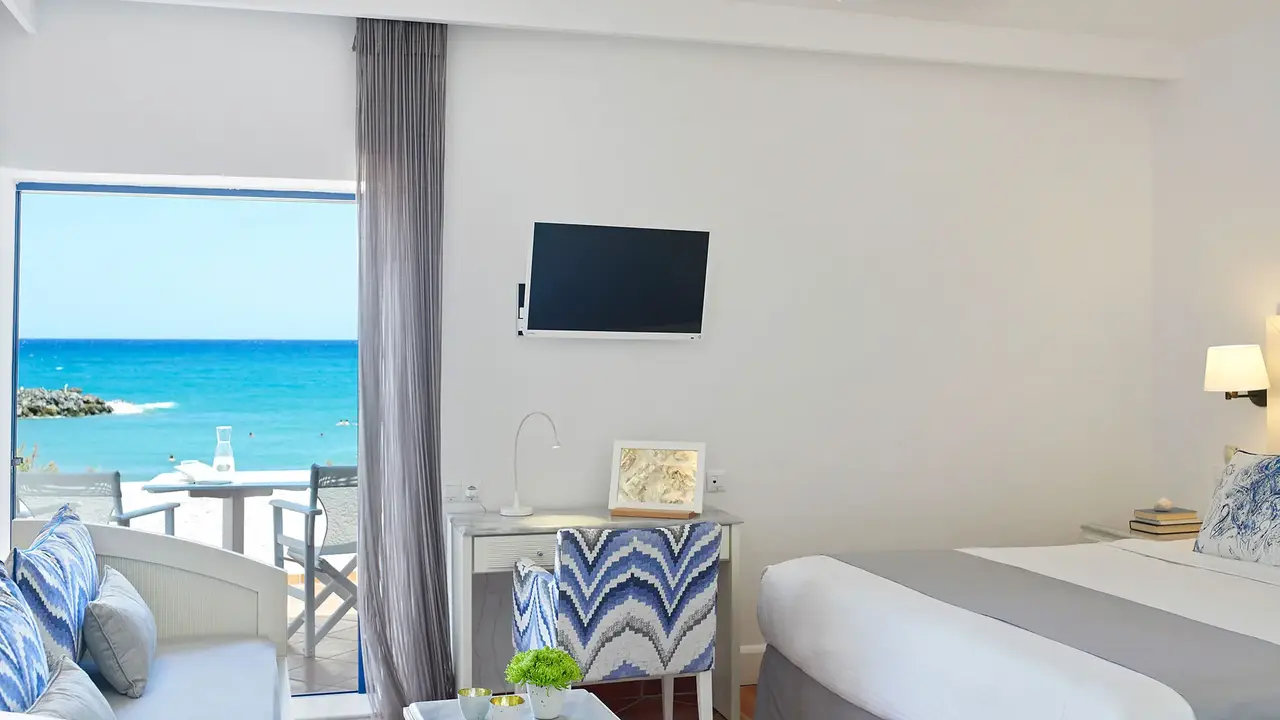 Knossos Beach