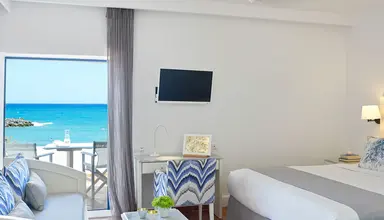 Knossos Beach