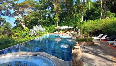 Koh Chang Cliff Beach Resort