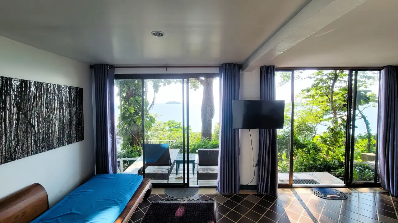 Koh Chang Cliff Beach Resort