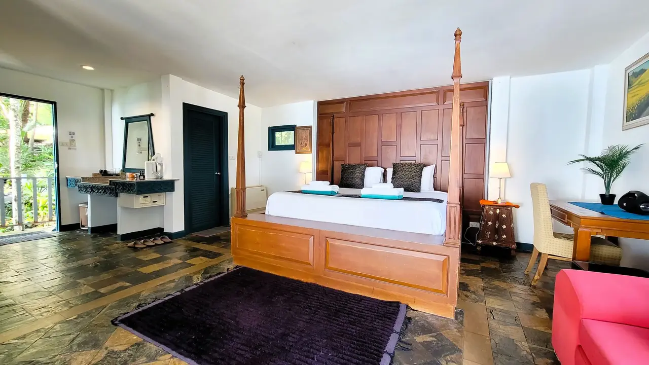 Koh Chang Cliff Beach Resort