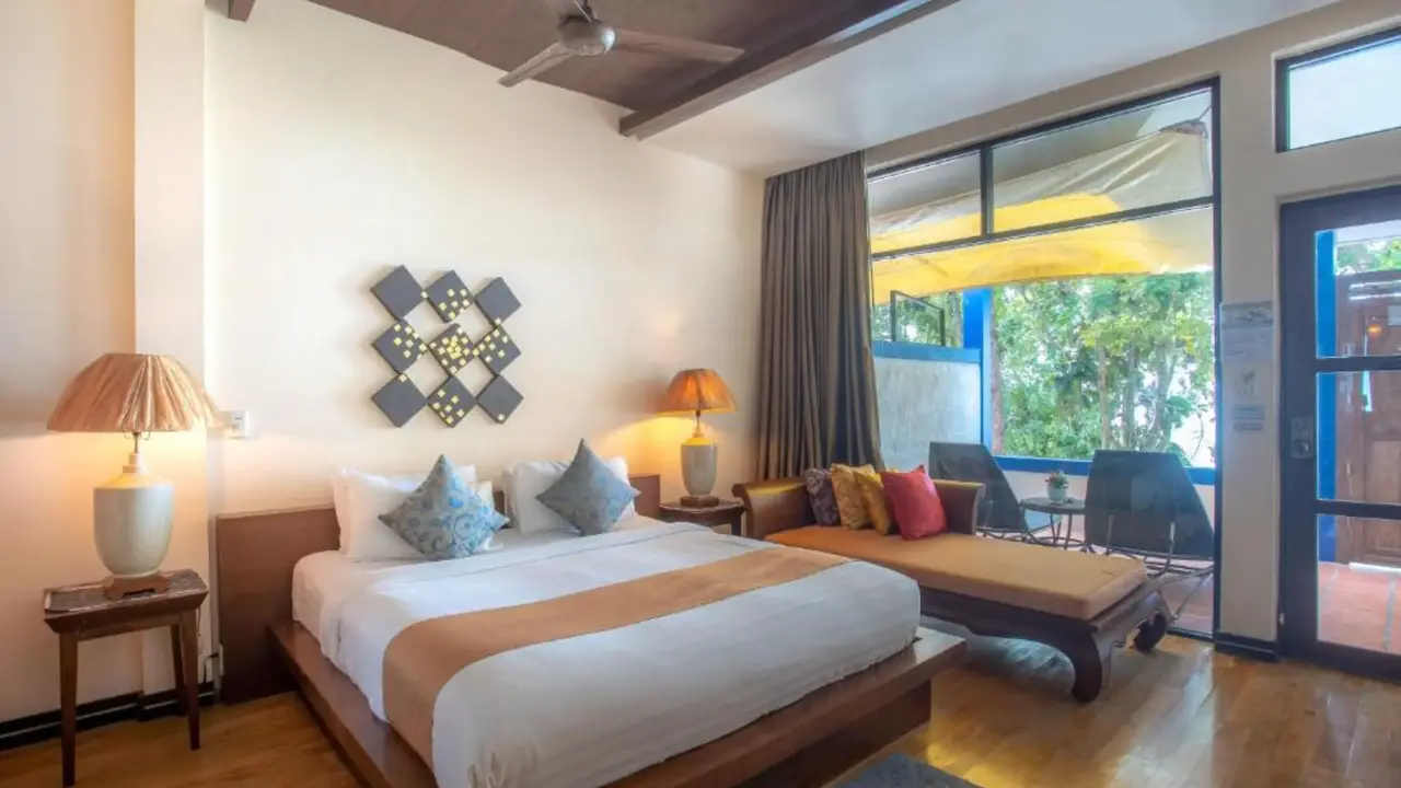 Koh Chang Cliff Beach Resort