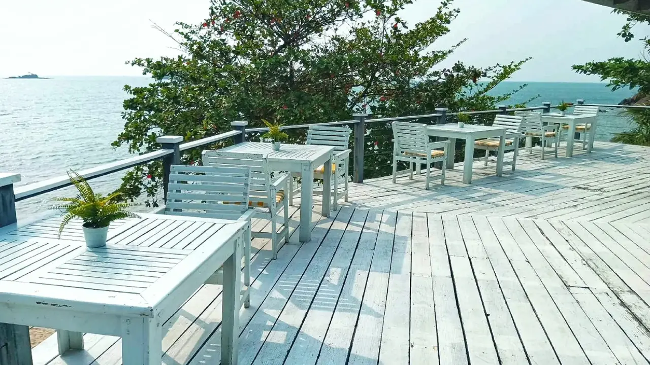Koh Chang Cliff Beach Resort