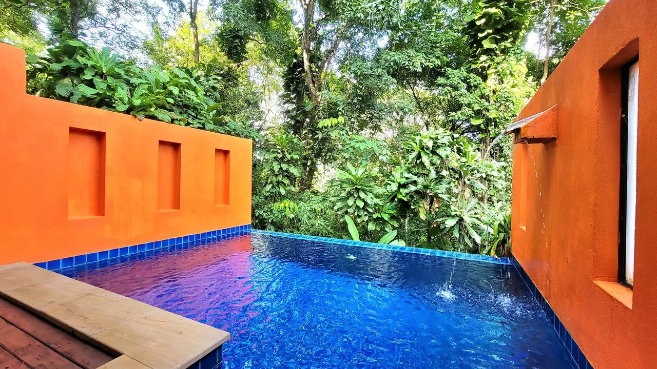 Koh Chang Cliff Beach Resort