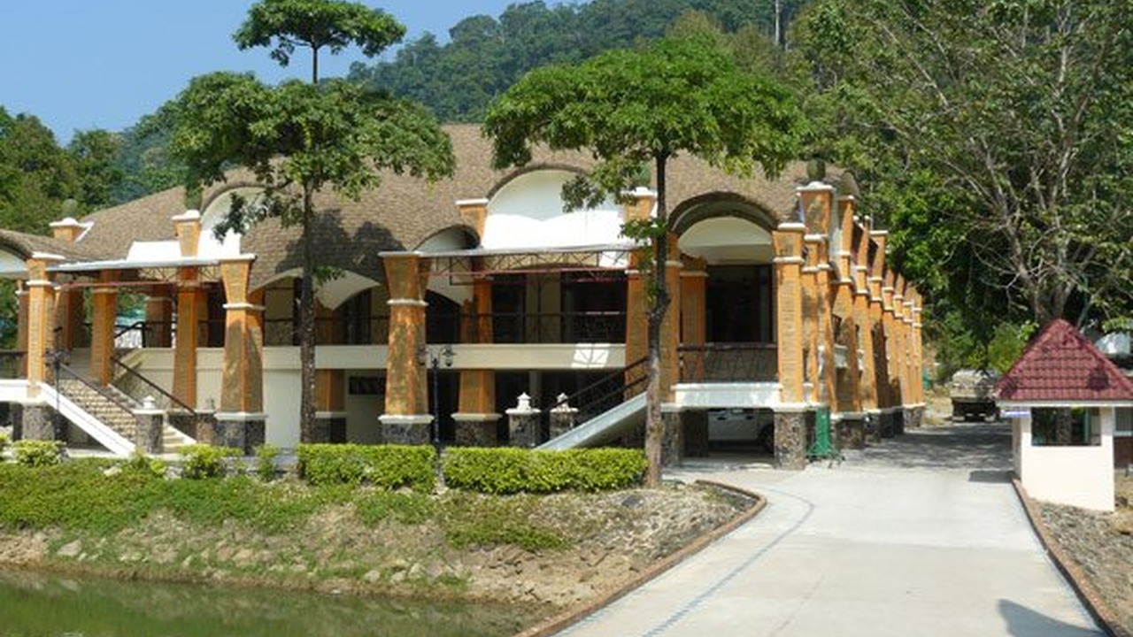 Koh Chang Resort & Spa