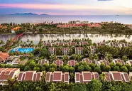 Koi Resort & SPA