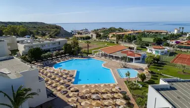 Kolymbia Beach