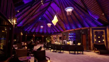 Komandoo Island Resort