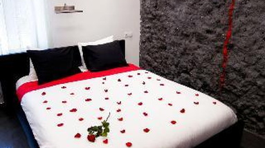 Komorowski Luxury Guest Rooms
