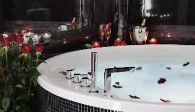 Komorowski Luxury Guest Rooms