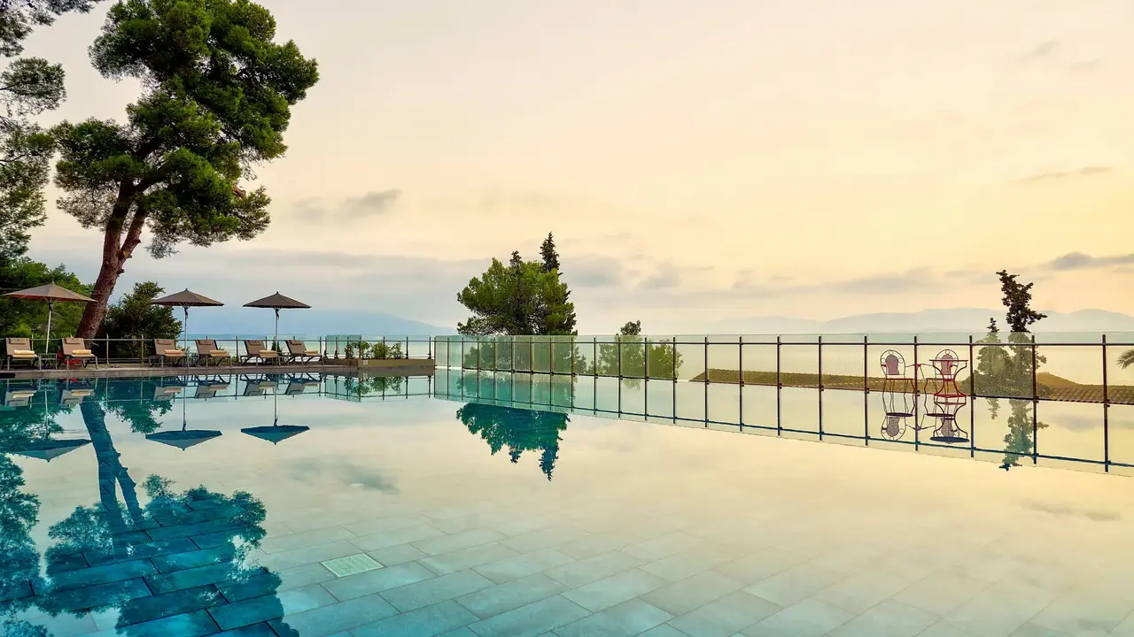 Kontokali Bay Resort & Spa