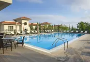 Korineum Golf & Beach Resort