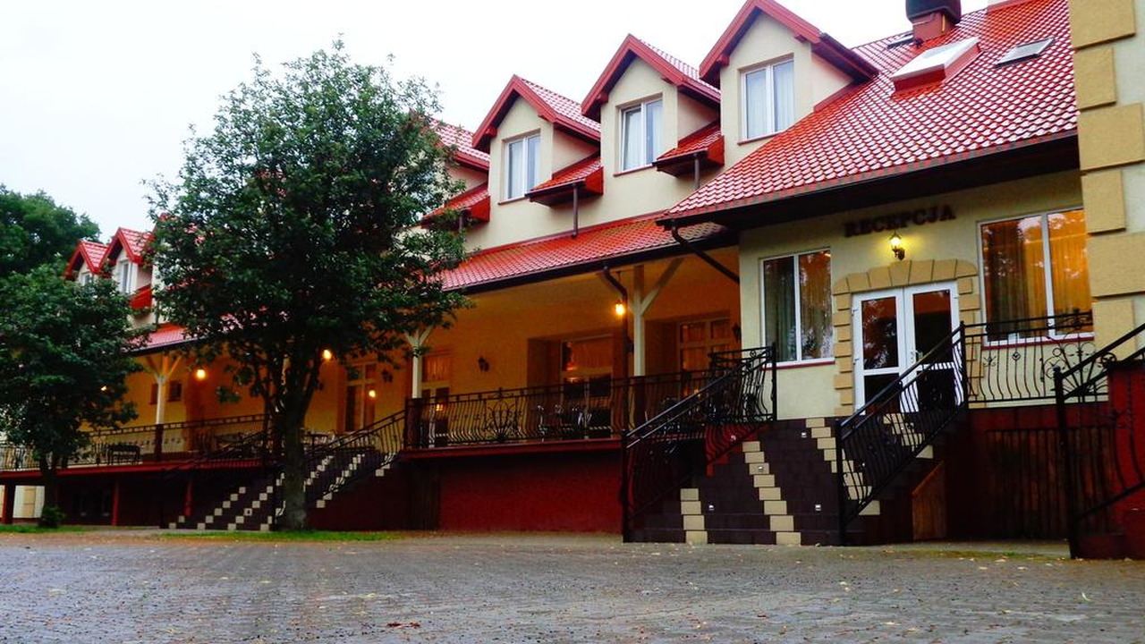 Korona Palace