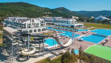 Korumar Ephesus Beach Resort Spa