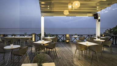 Koukis Beach Aparthotel
