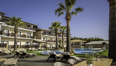 Koukis Beach Aparthotel