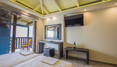 Koukis Beach Aparthotel
