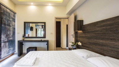 Koukis Beach Aparthotel