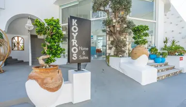 Kouros Home