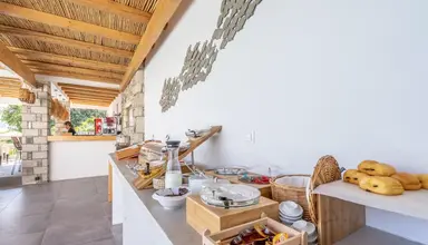 Kouros Home