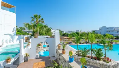 Kouros Home