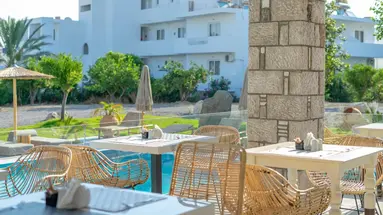 Kouros Home