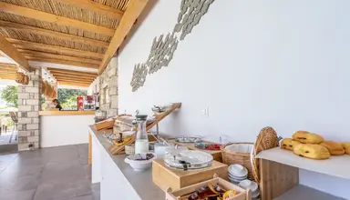 Kouros Home