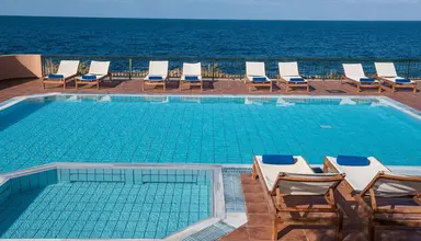 Koutrakis Suites