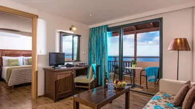 Koutrakis Suites