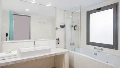 Kresten Royal Euphoria Resort