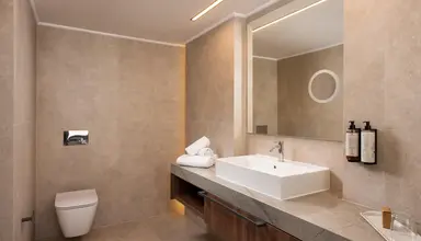 Kresten Royal Euphoria Resort