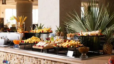 Kresten Royal Euphoria Resort