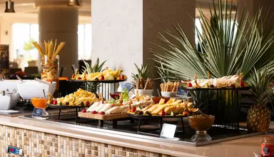 Kresten Royal Euphoria Resort
