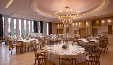 Kresten Royal Euphoria Resort