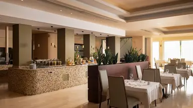 Kresten Royal Euphoria Resort