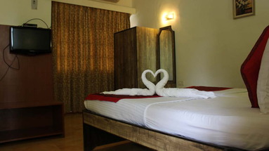 Kristal Sands Beach Resort
