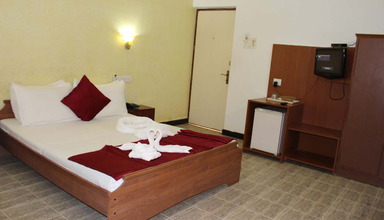 Kristal Sands Beach Resort