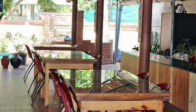 Kristal Sands Beach Resort