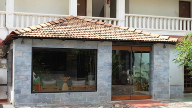 Kristal Sands Beach Resort