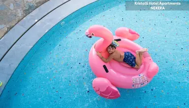 Kristalli