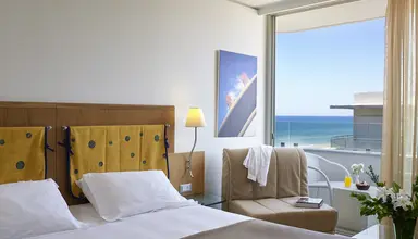 Kriti Beach