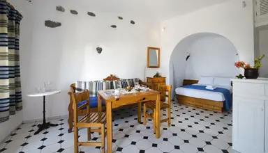 Krokos Villas