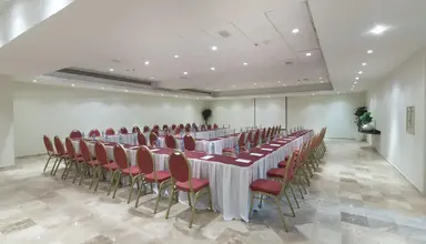 Krystal Cancun
