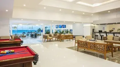 Krystal Cancun