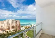Krystal Grand Cancun