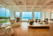 Krystal Grand Cancun