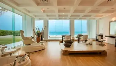 Krystal Grand Cancun