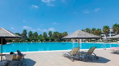 Kumul Deluxe Resort & Spa