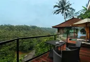 Kupu Kupu Barong Villas & Tree Spa
